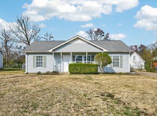 104 Riverwood Dr, La Vergne, TN 37086
