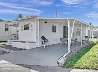 8700 SW 17th St, Fort Lauderdale, FL 33324