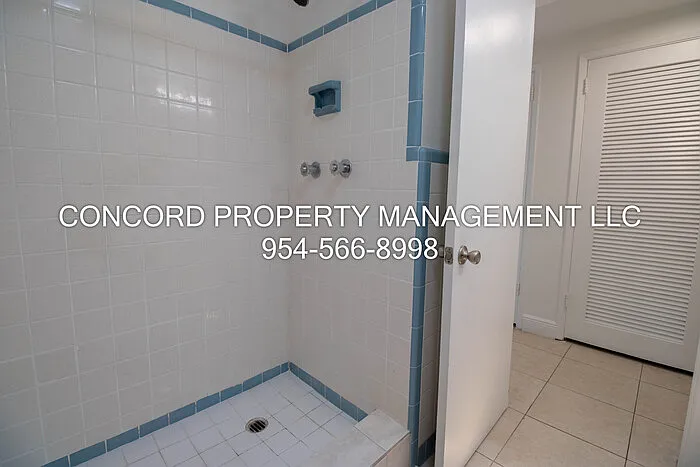 1855 Adams St #29 — Photo 7