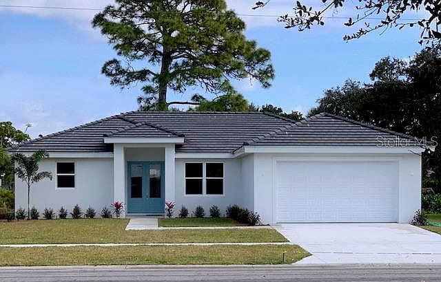1st image of 349 Gladstone Blvd