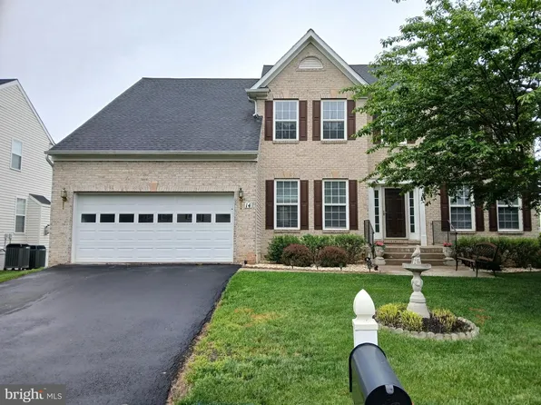 14 Saint Richards Ct, Stafford, VA 22556