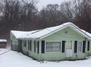 26240 Kenmore Dr, South Bend, IN 46628