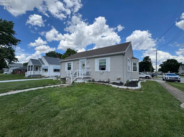 158 Sheffield St, Bellevue, OH 44811