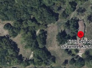 6707 Bell Rd, Shawnee, KS 66217