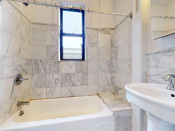 5th image of 324 W 84th St APT 91