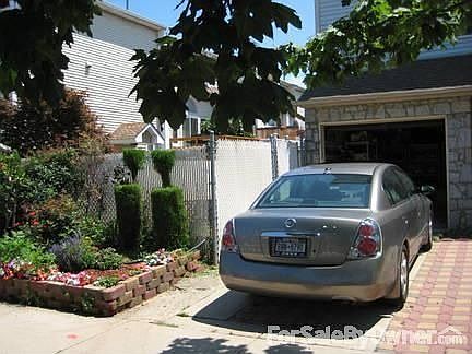 2nd image of 136 Wirt Ave