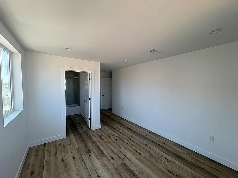 7919 Wilcox Ave #1 — Photo 26