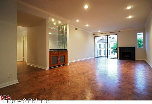 1st image of 9000 Cynthia St