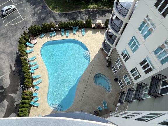 4th image of 400 Warioto Way APT 713