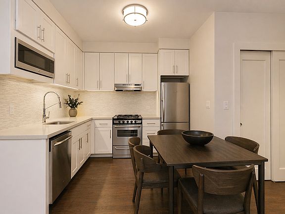 2nd image of 182 Columbus Ave APT 3RN