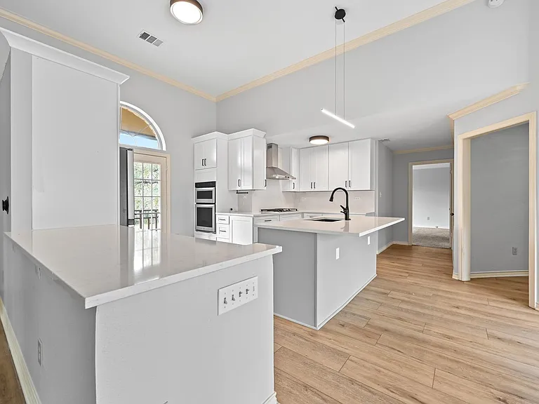 140 Barton Ranch Cir — Photo 13