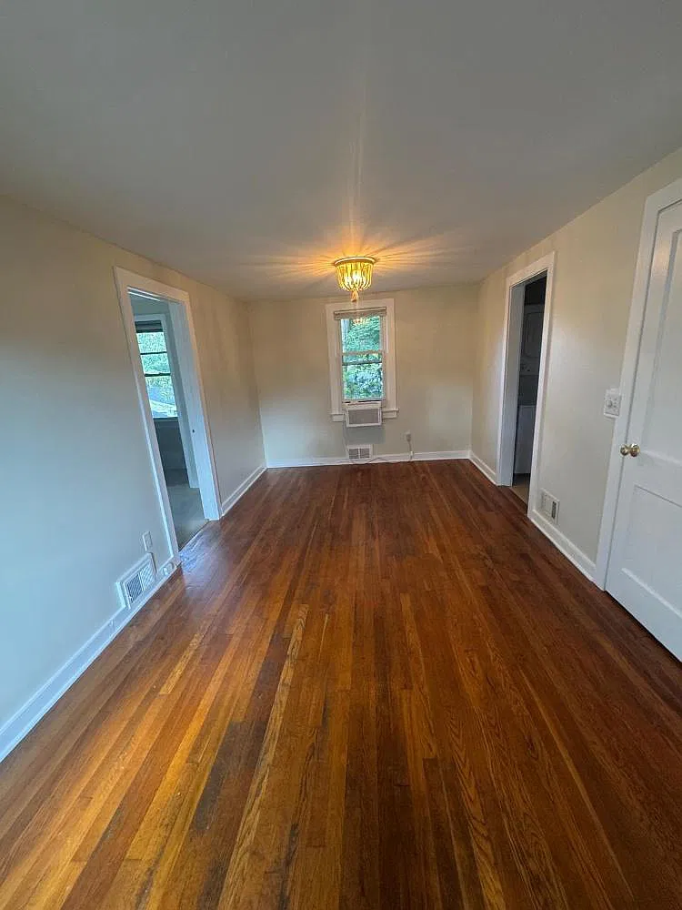 Lycett Ct, Norwalk — Photo 3