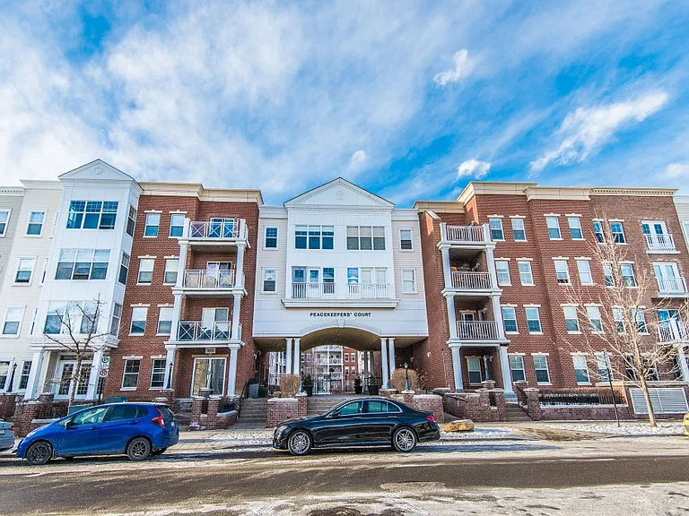 5605 Henwood St SW #2106 — Photo 1