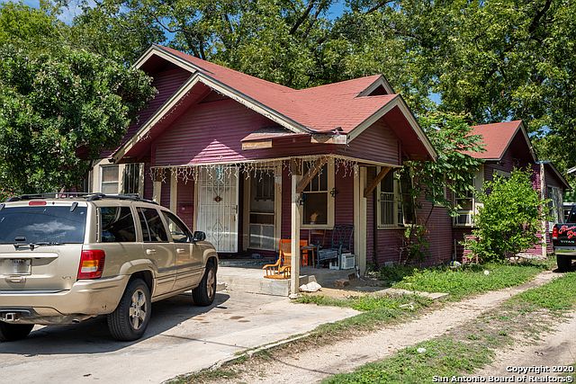 1st image of 135 Fair Ave