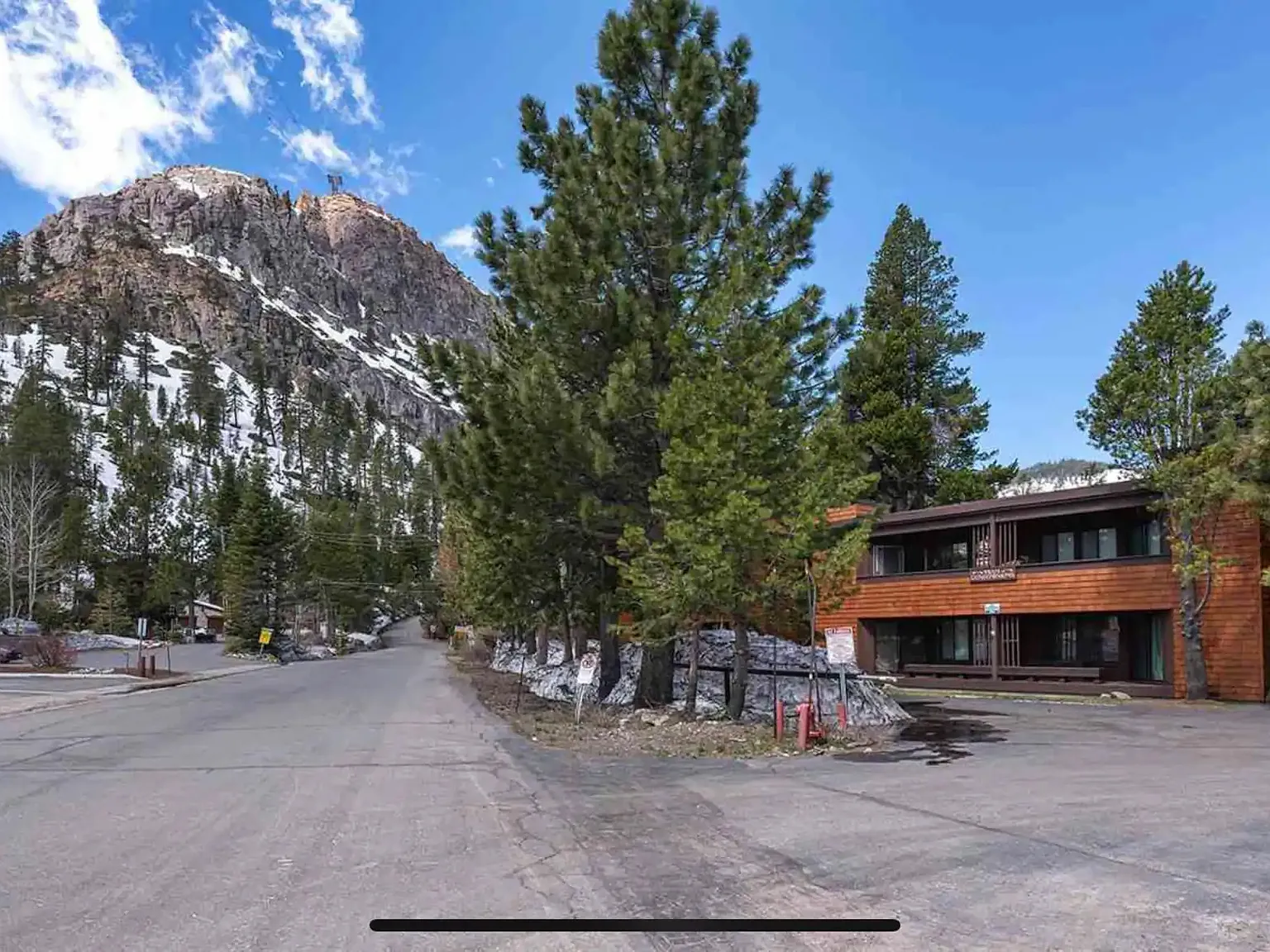 2 bed, 1058 sqft, $7,500 — Photo 3