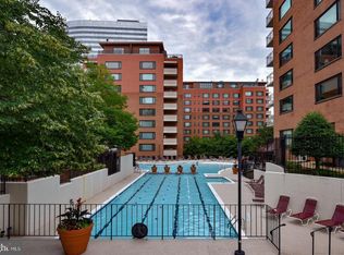 1111 Arlington Blvd APT 501, Arlington, VA 22209