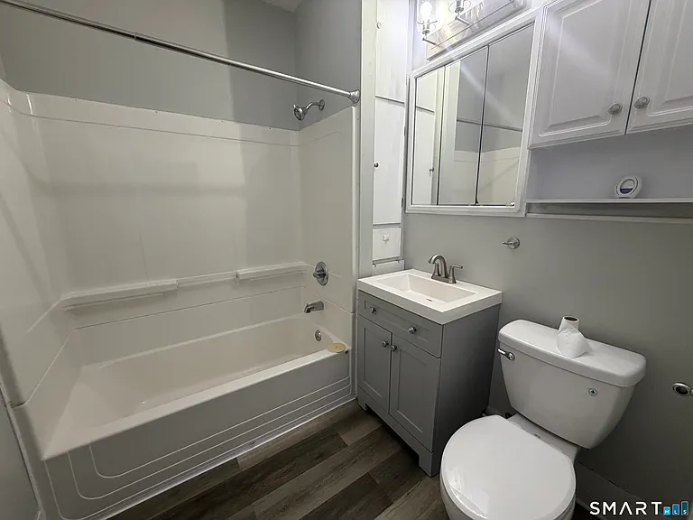 34 Harrison St — Photo 5