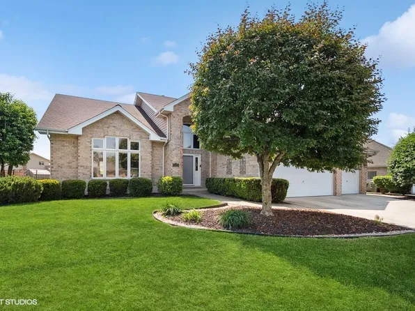 19401 Edgebrook Ln, Tinley Park, IL 60487