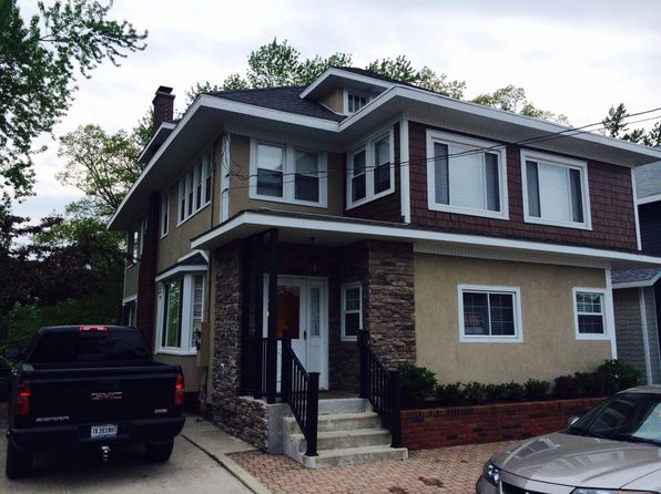208 Chestnut Ave #A