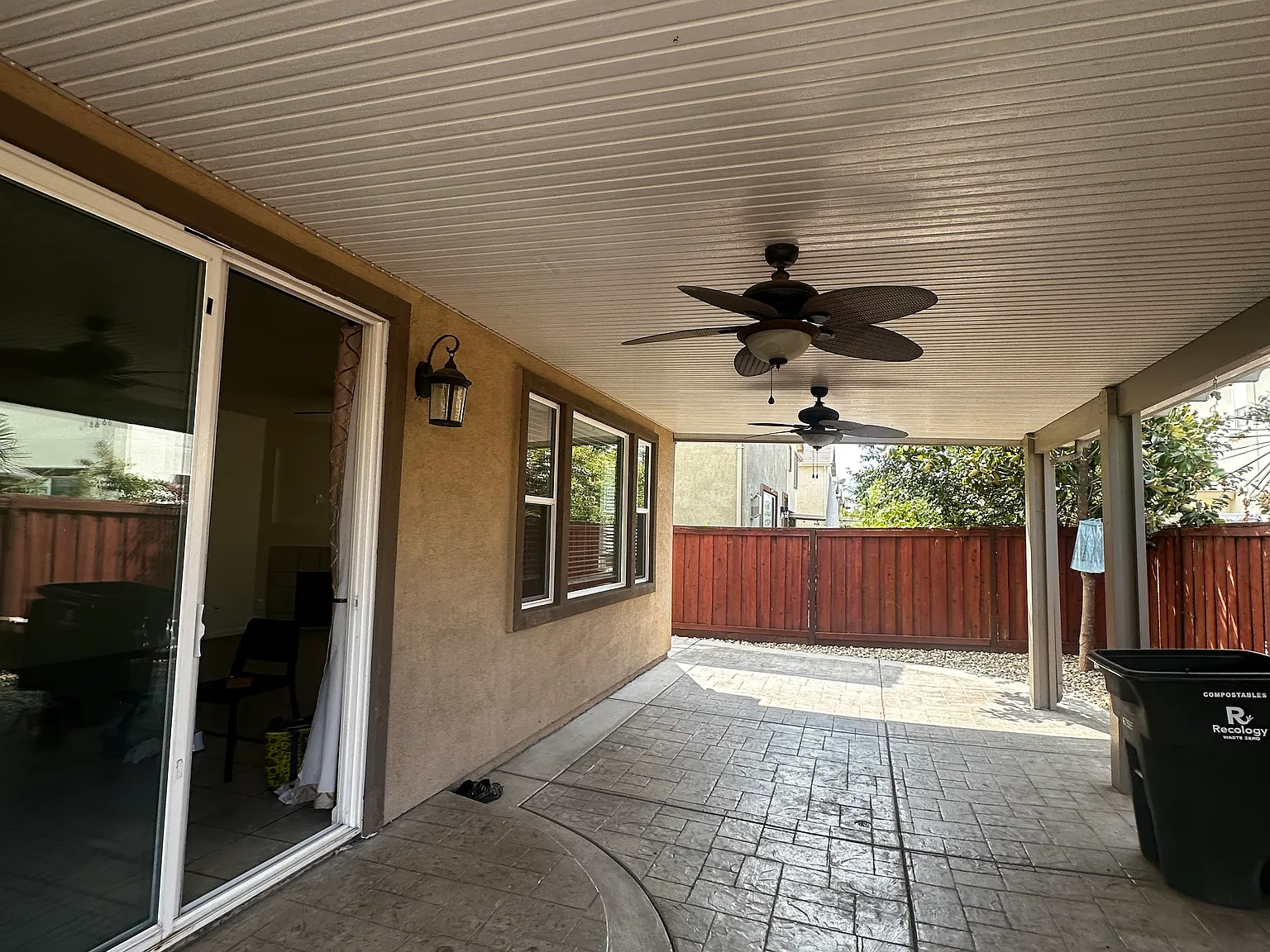 4 bed, 2.5 bath, 2511 sqft, $3,450 — Photo 3