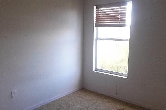 5th image of 1107 Munster Ct