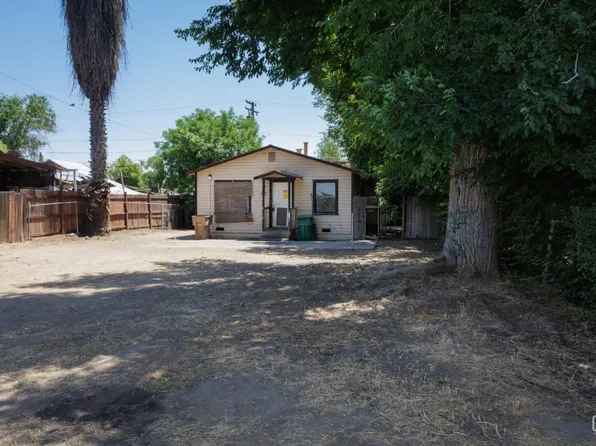 417 Goodman St, Bakersfield, CA 93305