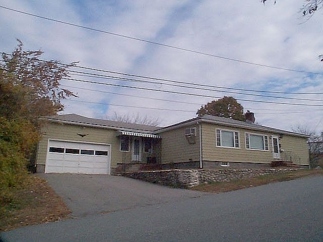 1st image of 25 Leroy Ave