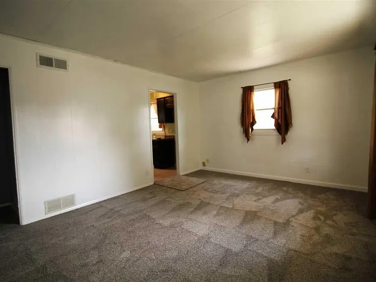 3004 Longlois Dr — Photo 3