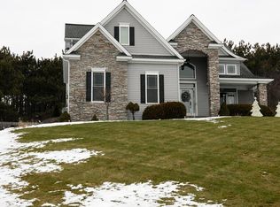 122 Saint Andrews Dr, Horseheads, NY 14845