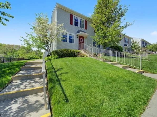 825 Sierra Dr, Independence Twp., NJ 07840