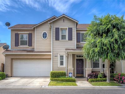 26 W Bohemia Ln, Clovis, CA, 93619