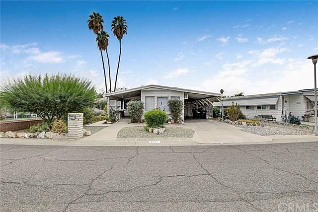 1st image of 211 Santa Clara Cir