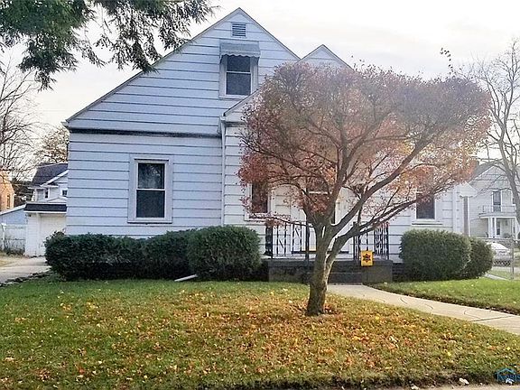 2nd image of 2357 Portsmouth Ave