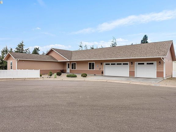 2nd image of 63404 Nathan Dr