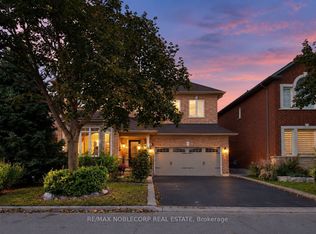 15 Woodland Trail Ct, Vaughan, ON L4L9H9