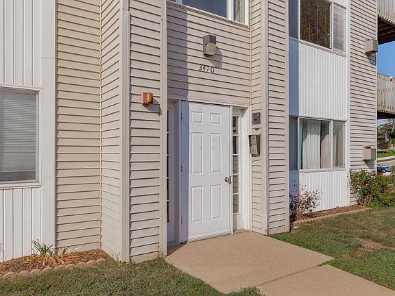 2nd image of 3470 Parkwild Dr APT 8