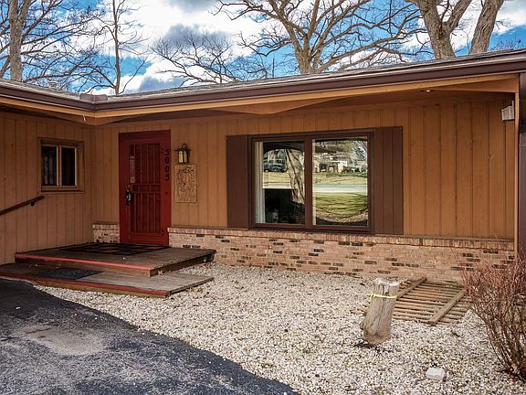 2nd image of 5005 Mohawk Rd