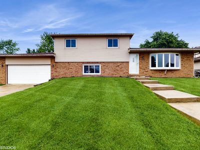 506 Stratford Ln, Schererville, IN, 46375