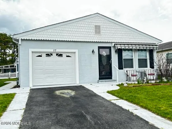 17 Merrilee Lane, Toms River, NJ 08757