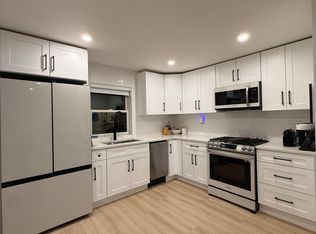8 Burwell St #A, Norwalk, CT 06854