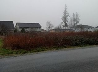 1146 Central Dr, Camano Island, WA 98282
