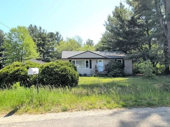 1230 Barlow St, Muskegon, MI 49442