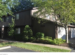 1520 Cedarwood Dr APT D, Westlake, OH 44145