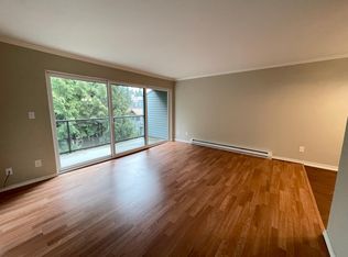 19428 Aurora Ave N Unit 421, Shoreline, WA 98133