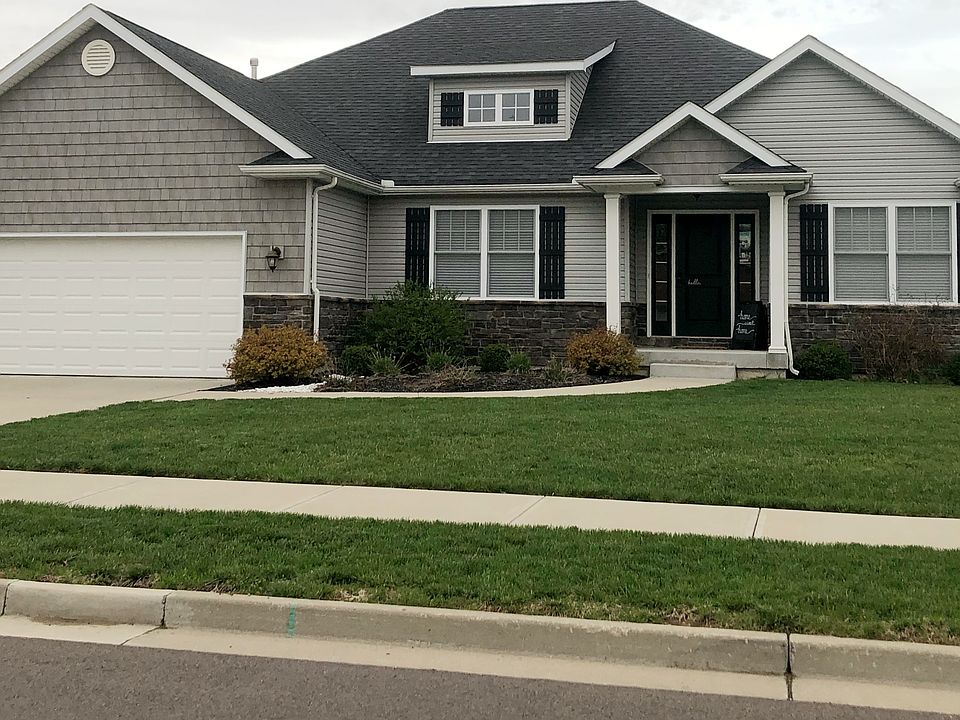 1st image of 712 Sherwood Dr