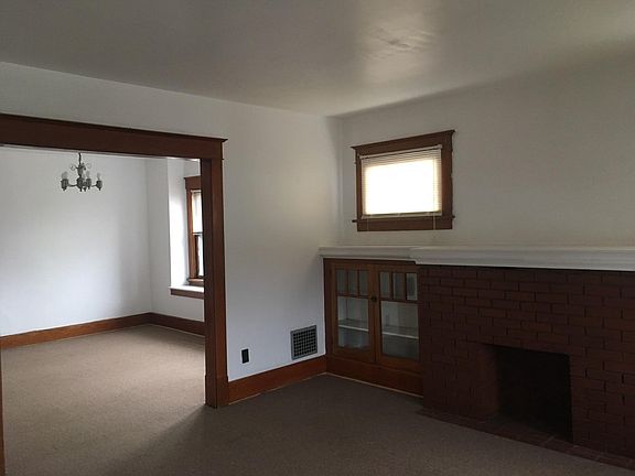 4th image of 69 Crowley Ave #2