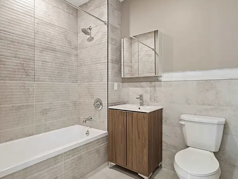 89-25 162nd St #501 — Photo 13