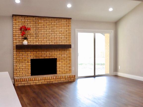 5th image of 1213 Berkeley Dr