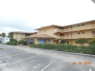 1050 E Sample Rd APT 211, Pompano Beach, FL, 33064