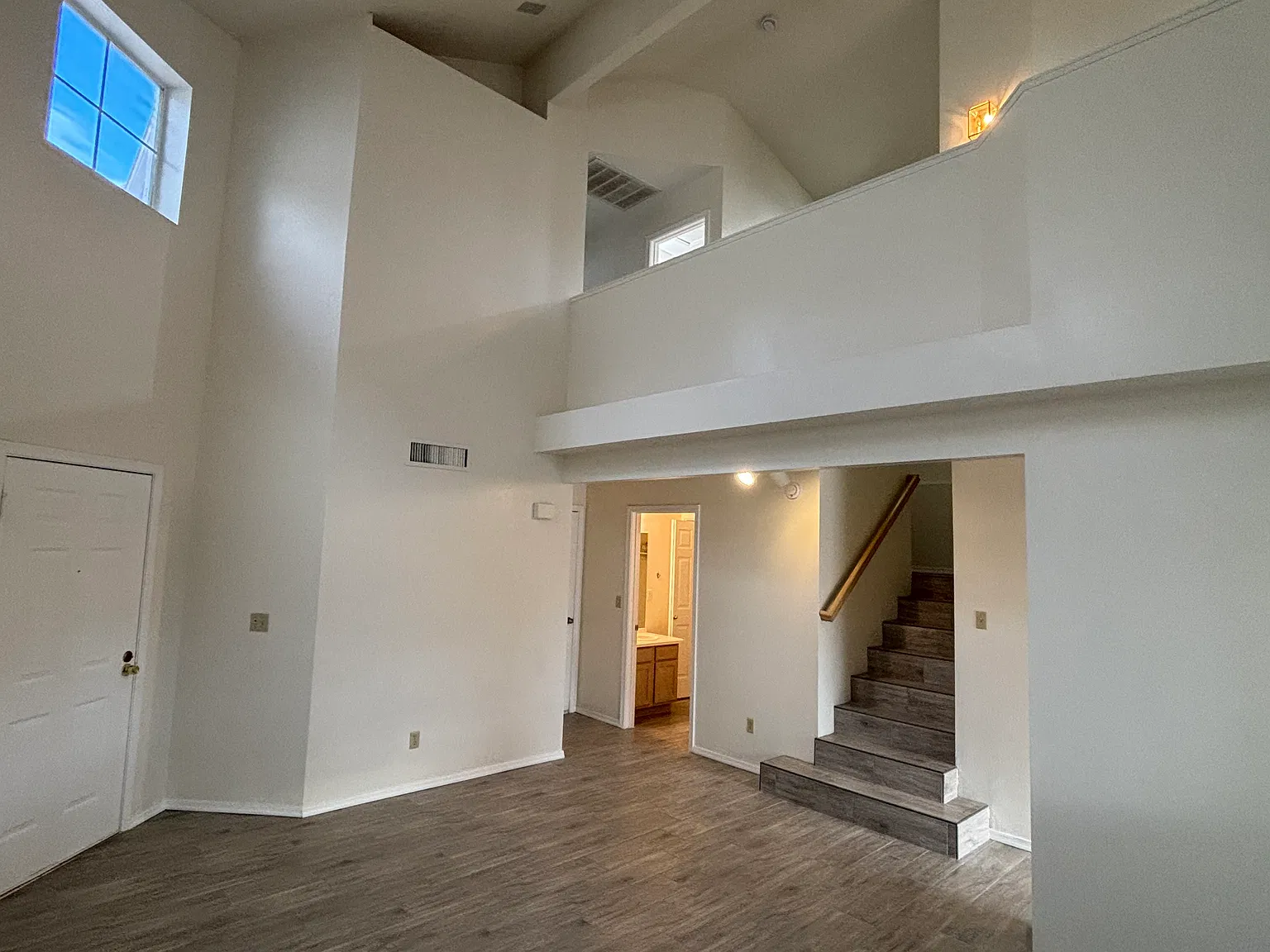 14226 N 23rd ST, Phoenix, AZ 85022 — Photo 3